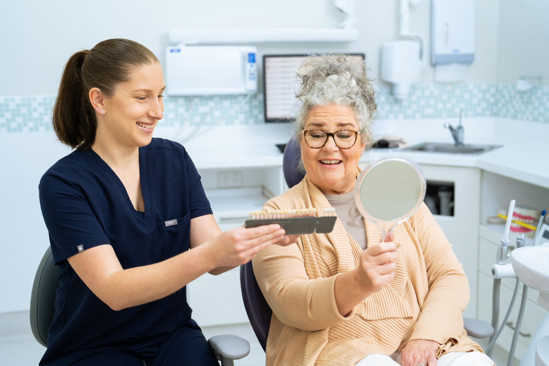 Patient during cosmetic consultation with cosmetic dentist adelaide - Blackwood Dental - cosmetic dentist in Blackwood