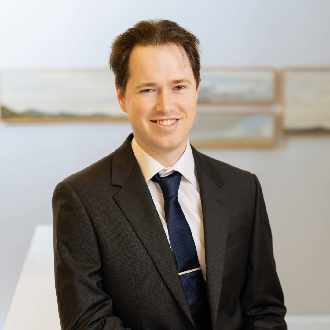 Dr Michael Brooks
