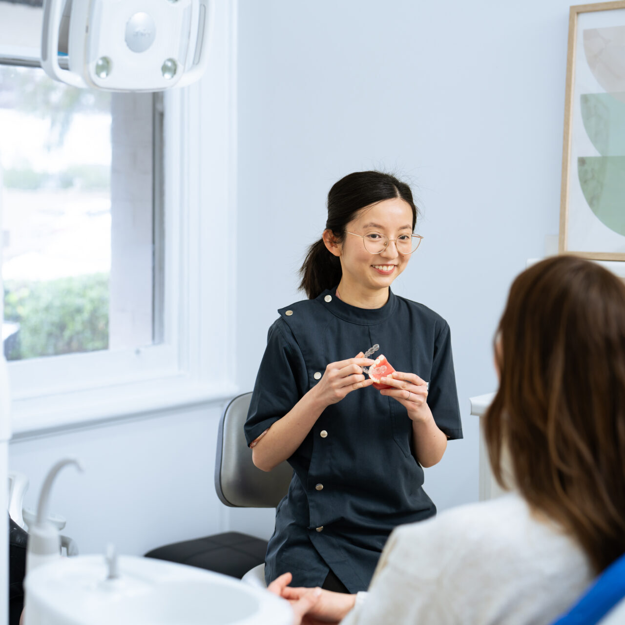Invisalign dentist Blackwood explaining clear aligner process