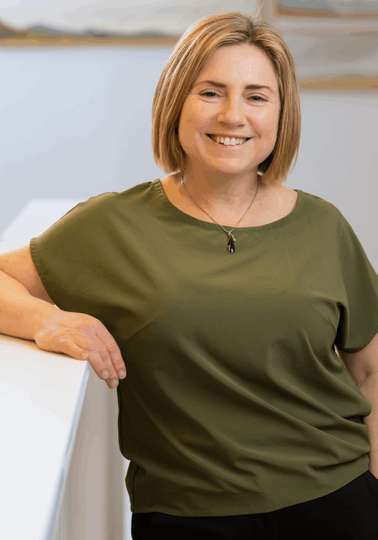Dr Marsha Daych